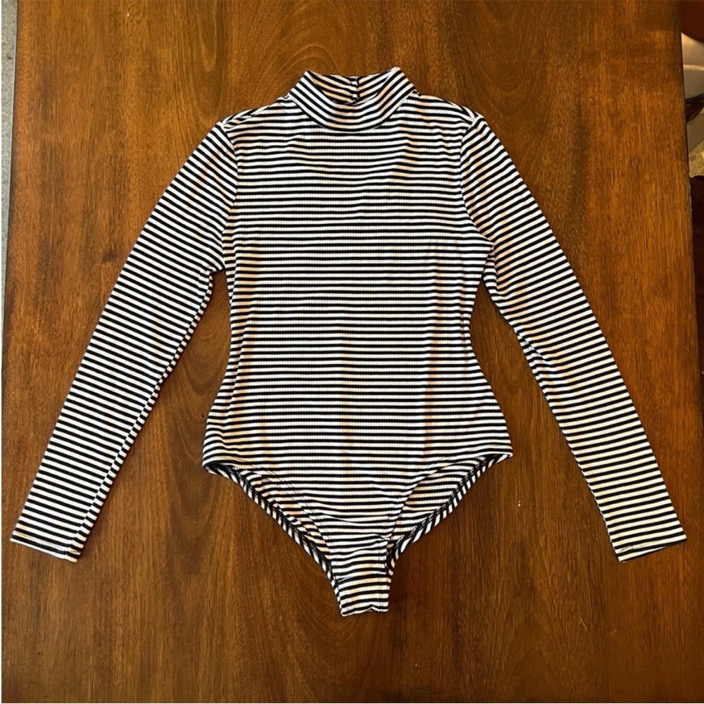 Xhilaration Black and White Striped Kids Bodysuit